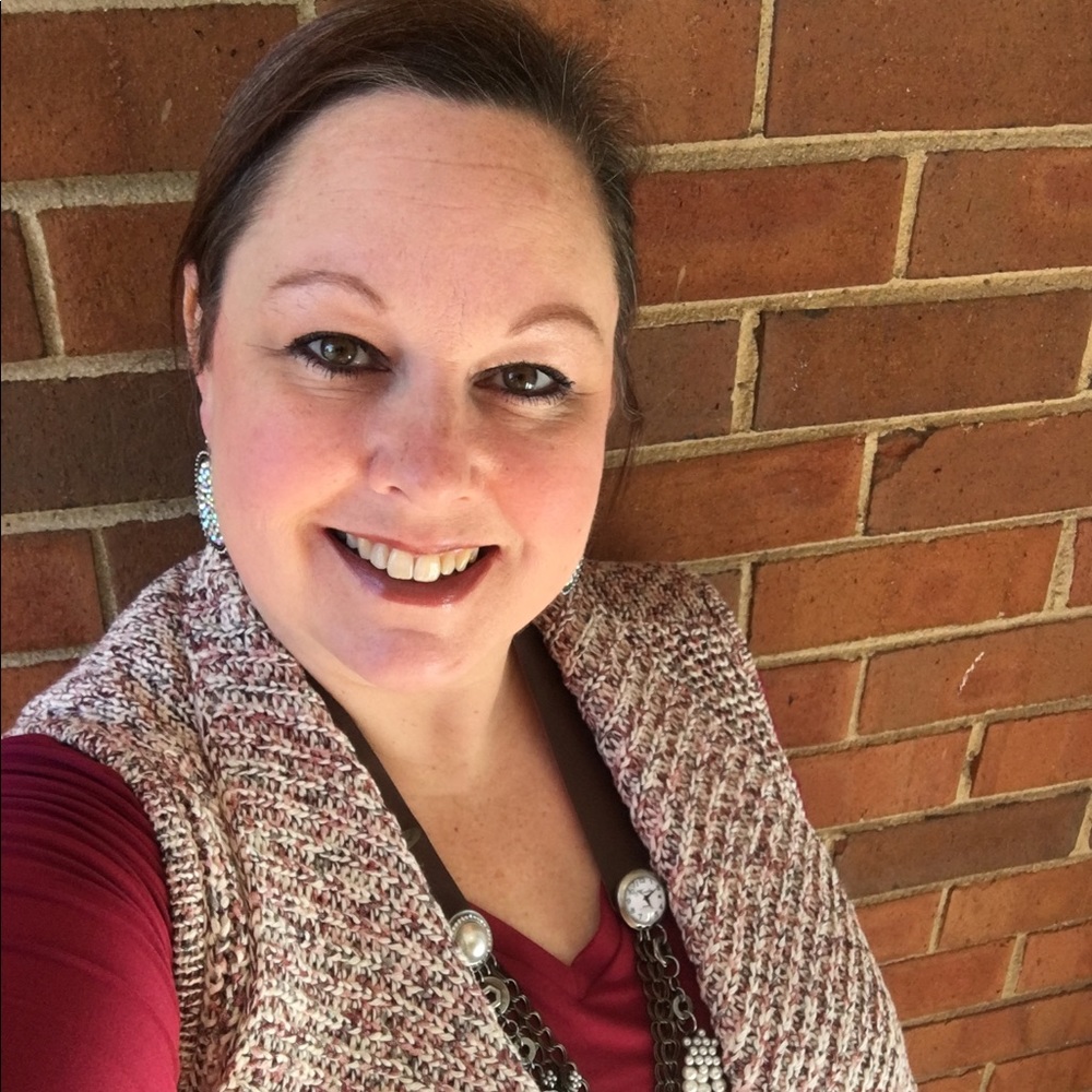 Meet your Posher, Michele